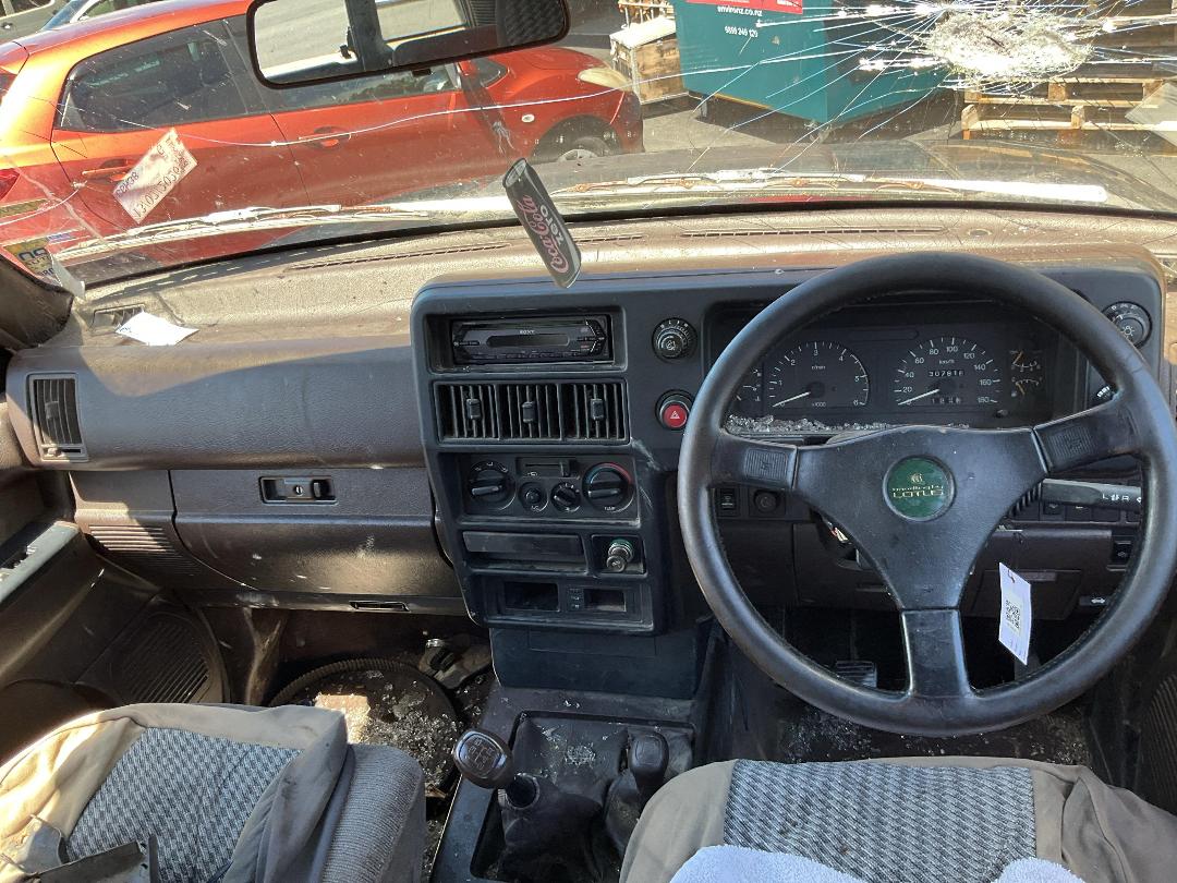 Photo '22' of Isuzu Bighorn Photo '22' of Isuzu Bighorn