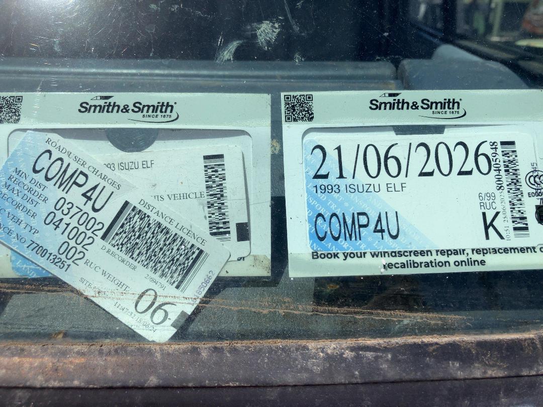 Photo '22' of Isuzu ELF Tipper