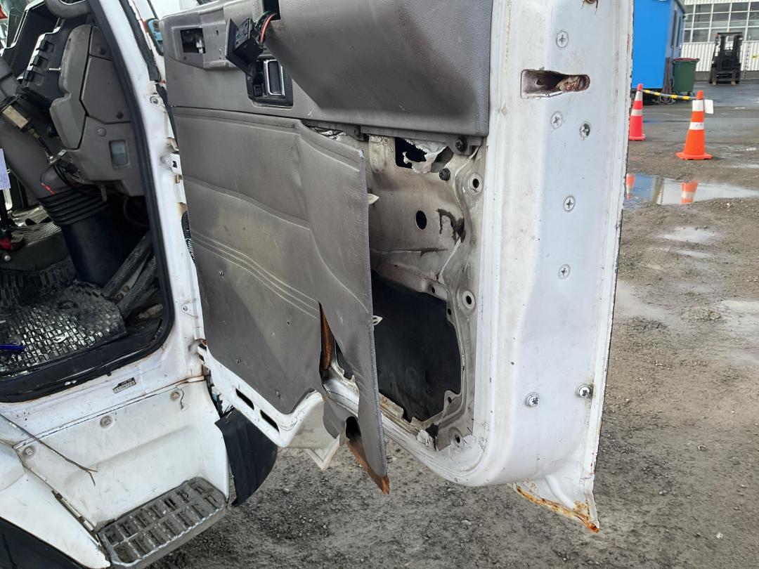 Photo '19' of Isuzu Forward FSR Rubbish Compactor