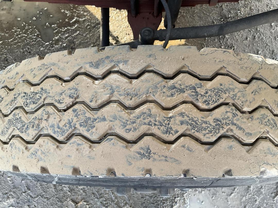 Photo '42' of Isuzu Forward FSR Rubbish Compactor