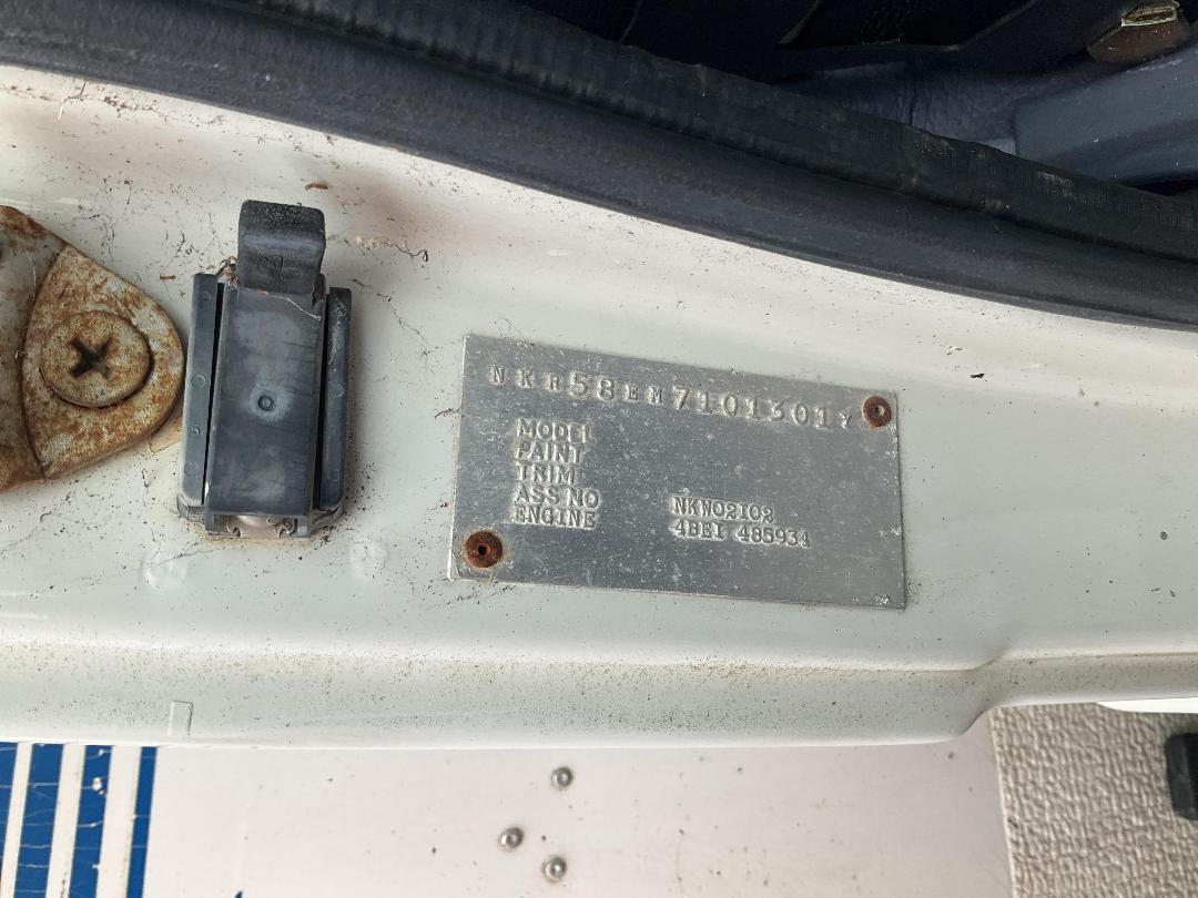 Photo '16' of Isuzu NKR250S Motorhome