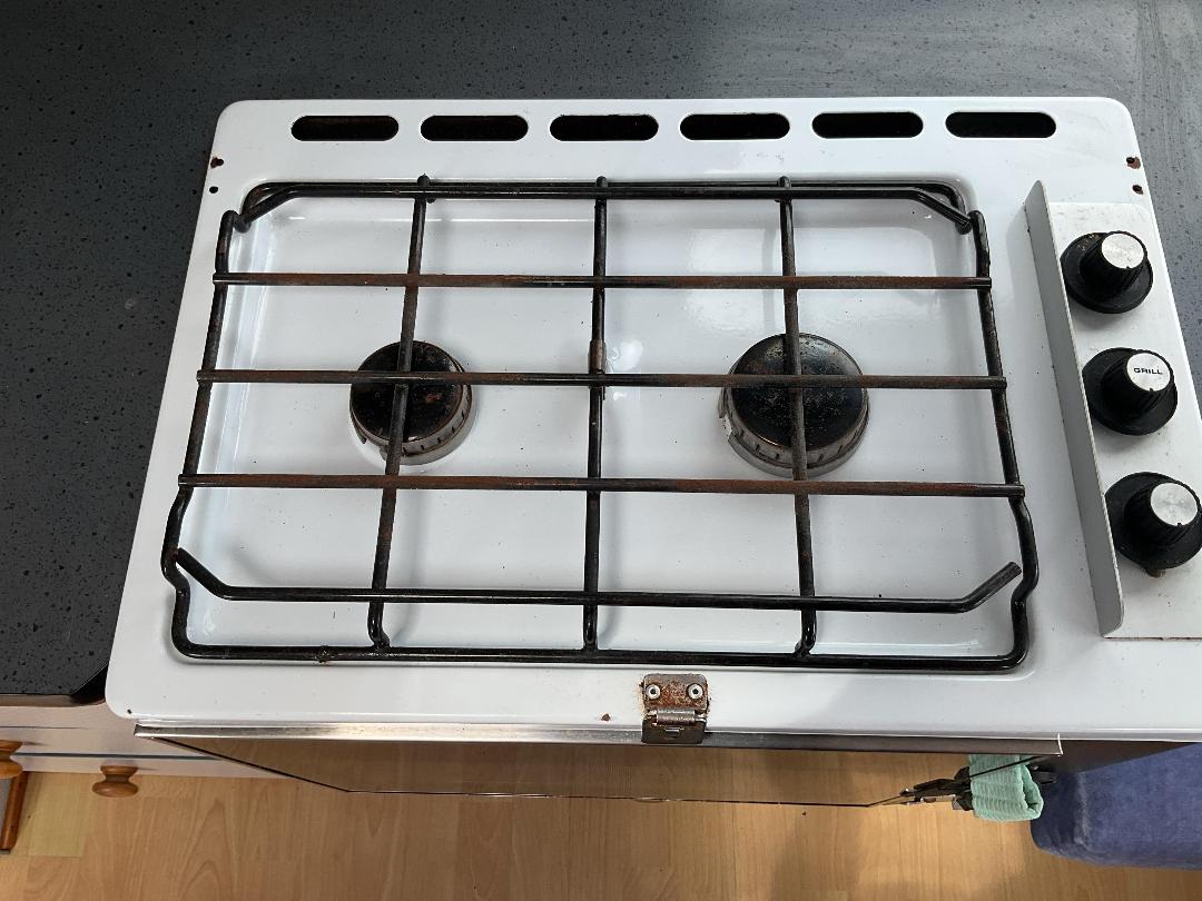 Photo '33' of Isuzu NKR250S Motorhome