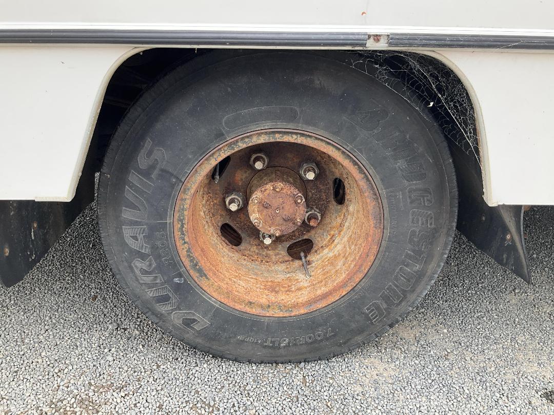 Photo '46' of Isuzu NKR250S Motorhome