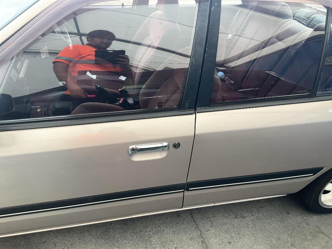 Photo '8' of Mazda Familia Supreme