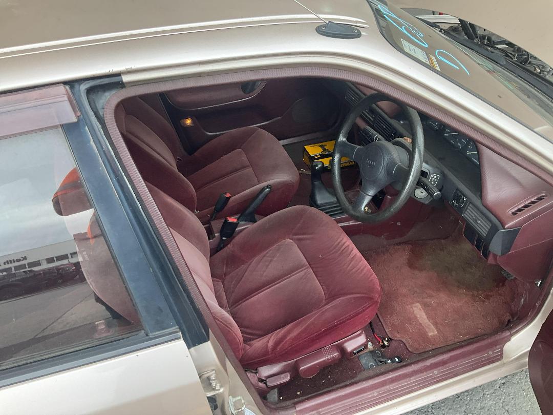 Photo '20' of Mazda Familia Supreme