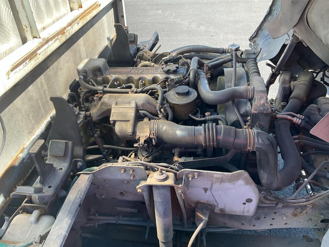 Photo '17' of Nissan Atlas Flat Deck Crane