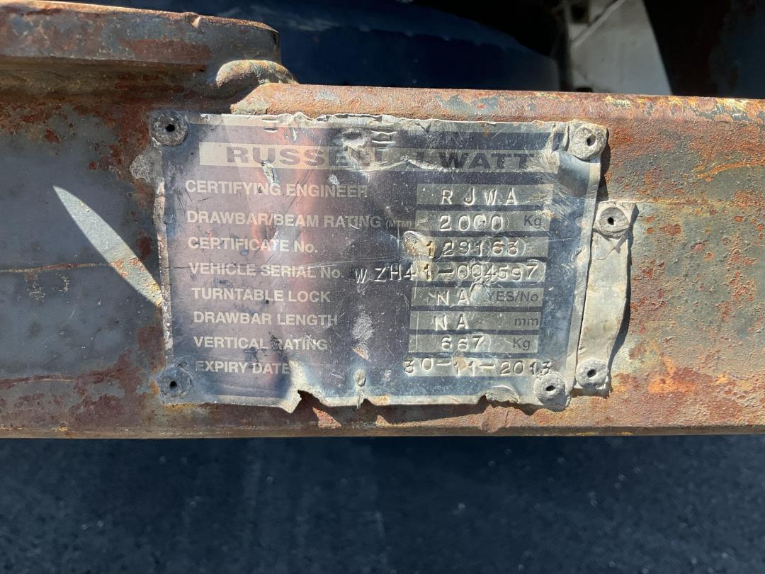 Photo '27' of Nissan Atlas Flat Deck Crane