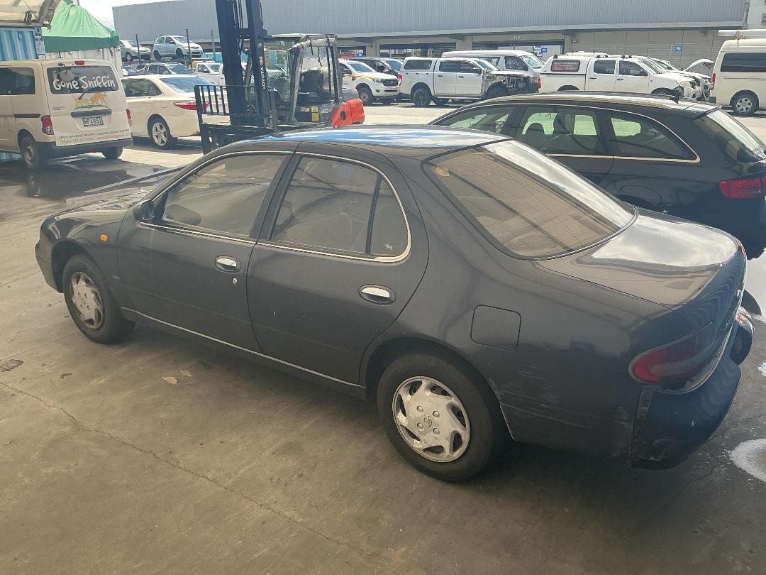 Photo '11' of Nissan Bluebird SSS no submodel