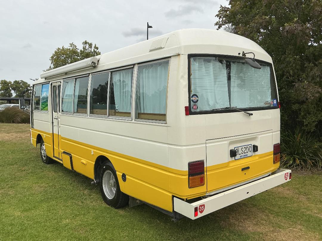 Photo '8' of Nissan Civilian Motorhome Photo '8' of Nissan Civilian Motorhome