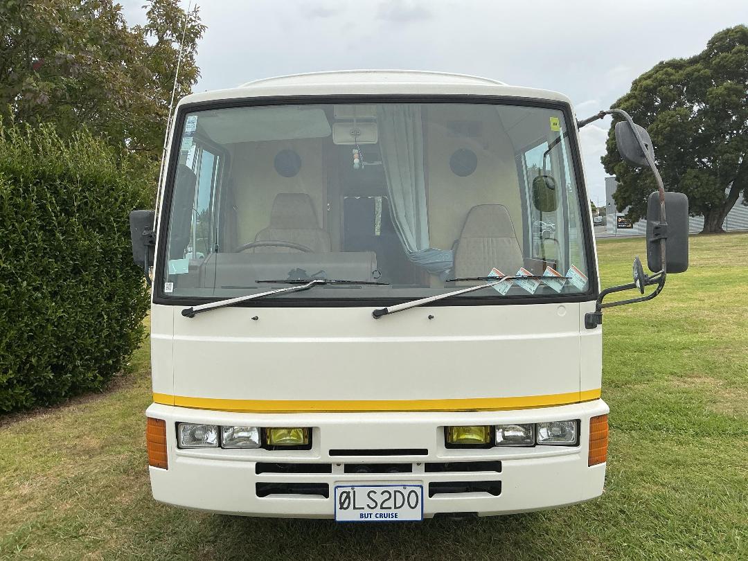 Photo '11' of Nissan Civilian Motorhome Photo '11' of Nissan Civilian Motorhome