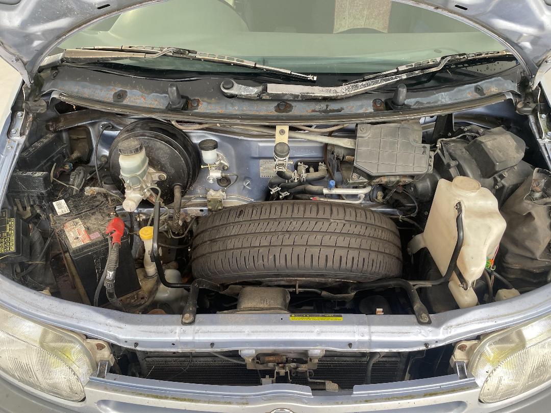 Photo '6' of Nissan Serena FX