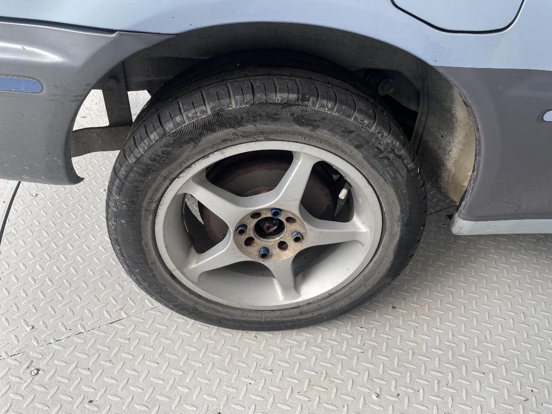 Photo '8' of Nissan Serena FX