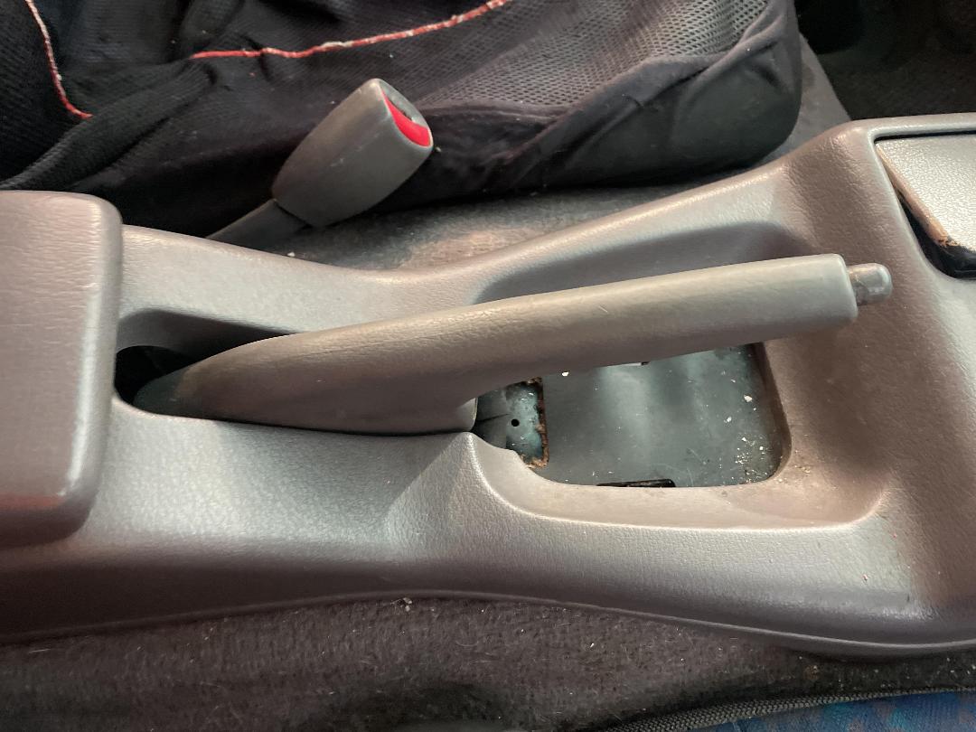 Photo '25' of Nissan Serena FX