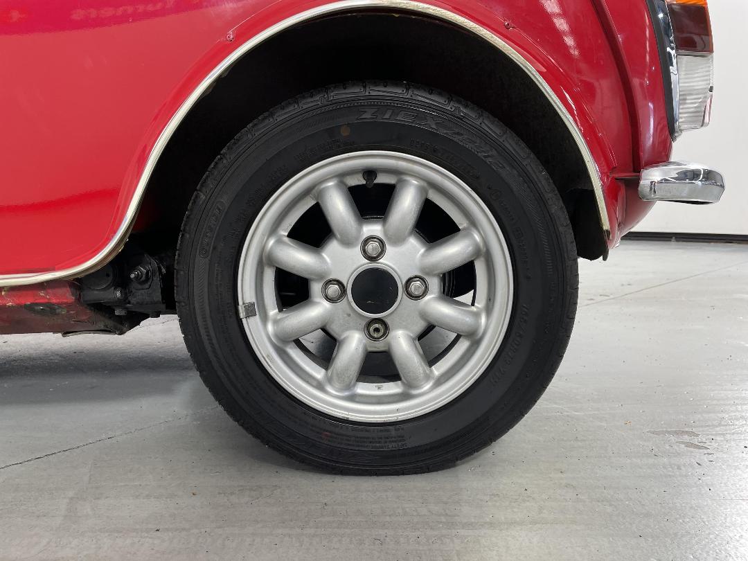 Photo '11' of Rover Mini Photo '11' of Rover Mini