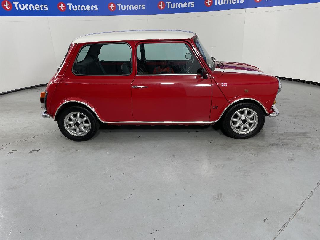 Photo '22' of Rover Mini Photo '22' of Rover Mini