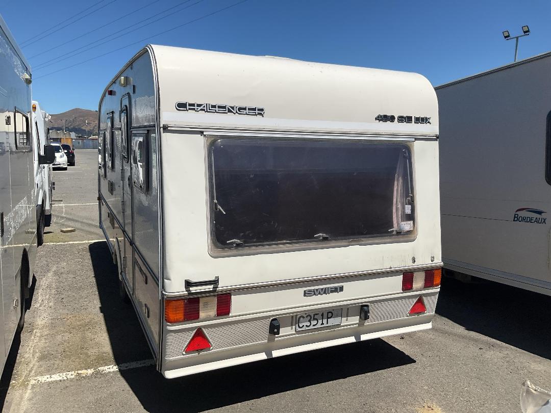 Photo '3' of SWIFT CHALLENGER 490 Caravan - Single Photo '3' of SWIFT CHALLENGER 490 Caravan - Single