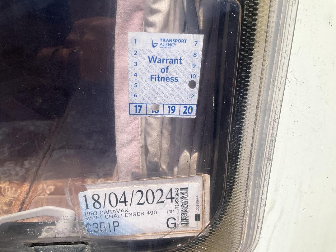 Photo '8' of SWIFT CHALLENGER 490 Caravan - Single Photo '8' of SWIFT CHALLENGER 490 Caravan - Single