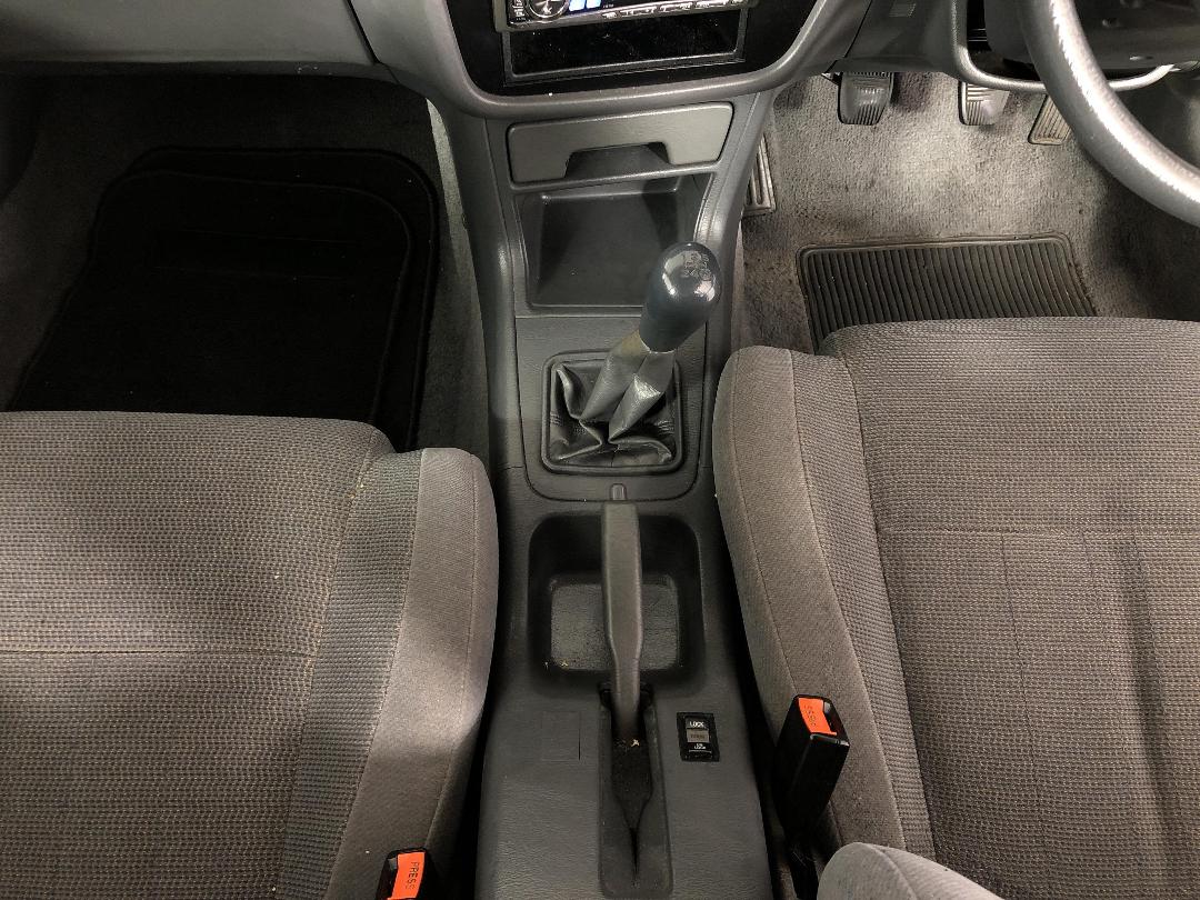 Photo '18' of Toyota Camry Photo '18' of Toyota Camry