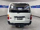 Thumbnail '6' of Toyota Hiace 2.4 M/BUS