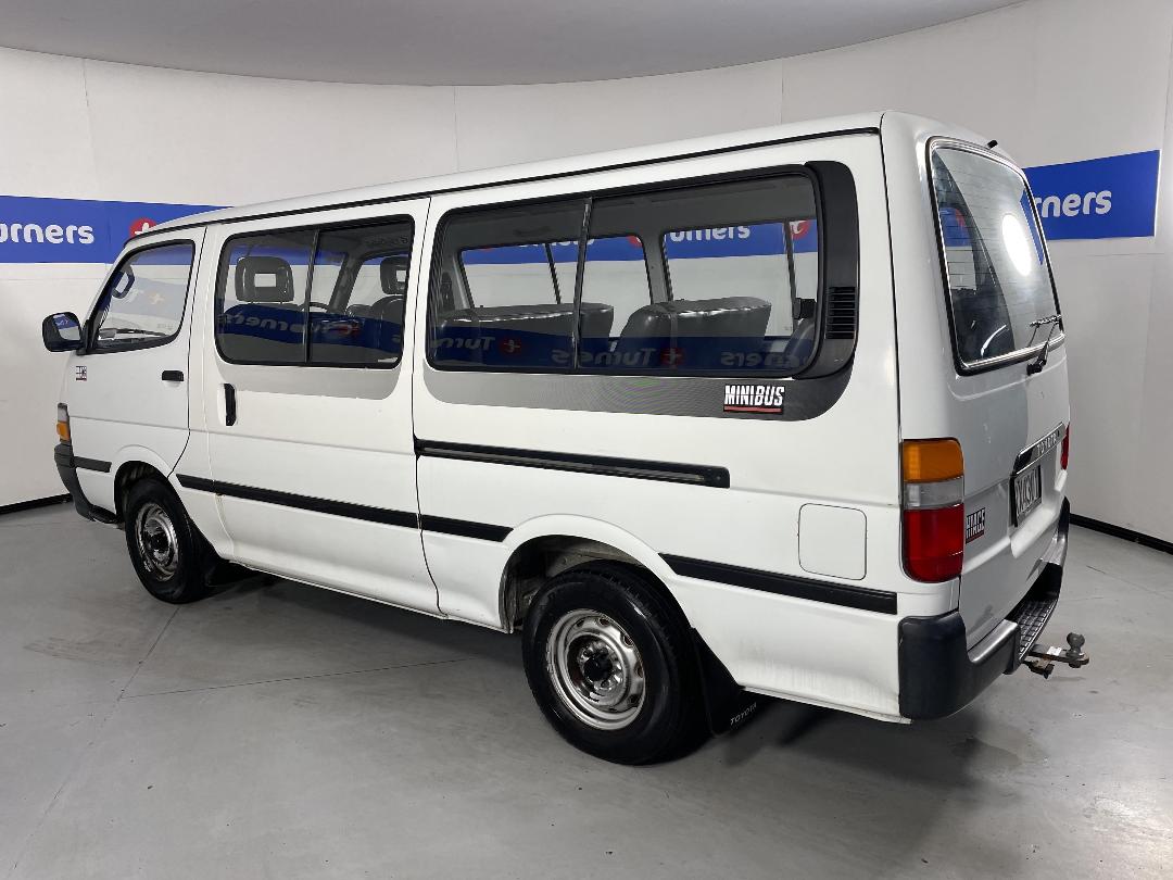 Photo '5' of Toyota Hiace 2.4 M/BUS