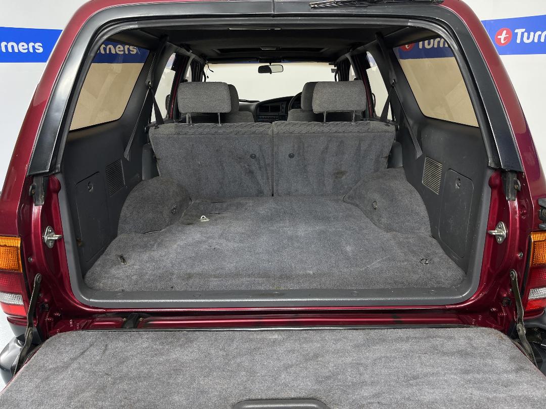 Photo '14' of Toyota Hilux Photo '14' of Toyota Hilux