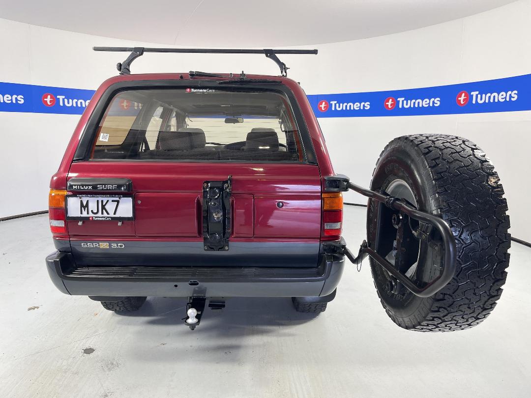 Photo '32' of Toyota Hilux Photo '32' of Toyota Hilux