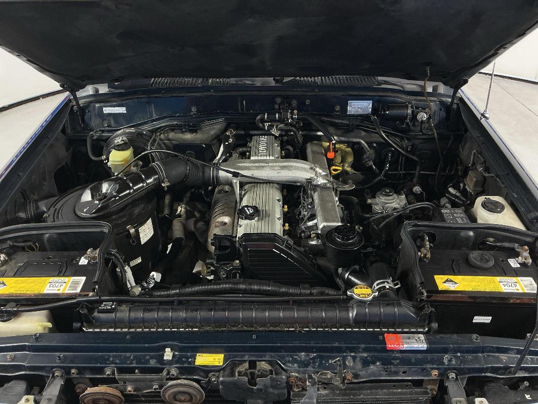 Photo '13' of Toyota Landcruiser Photo '13' of Toyota Landcruiser