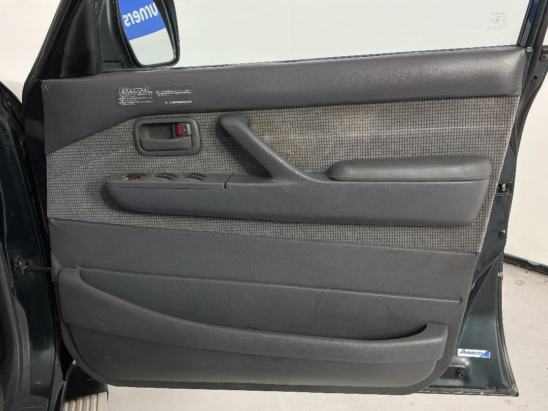 Photo '15' of Toyota Landcruiser Photo '15' of Toyota Landcruiser