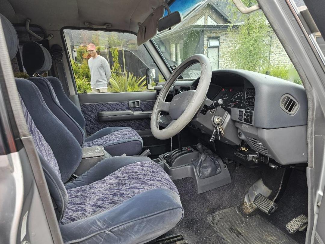 Photo '12' of Toyota Landcruiser Prado Photo '12' of Toyota Landcruiser Prado