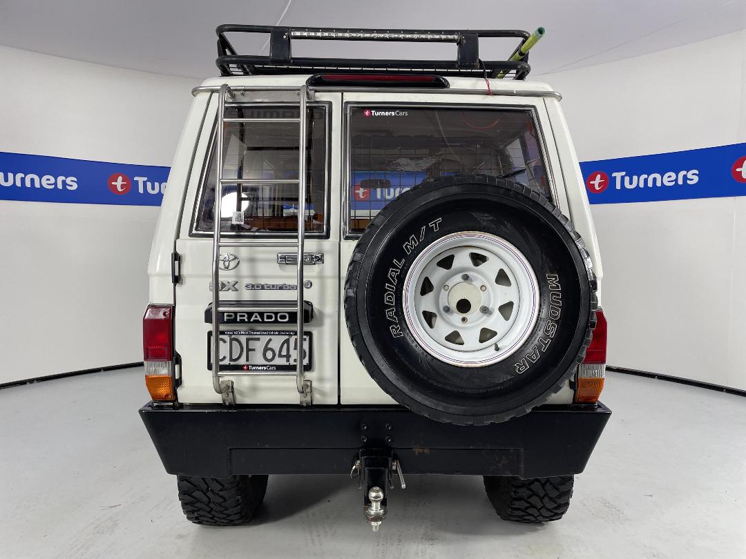 Photo '6' of Toyota Prado