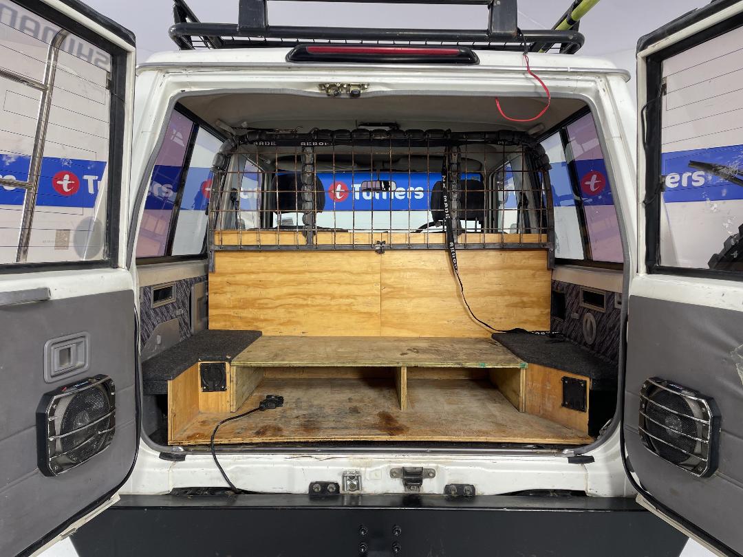 Photo '14' of Toyota Prado