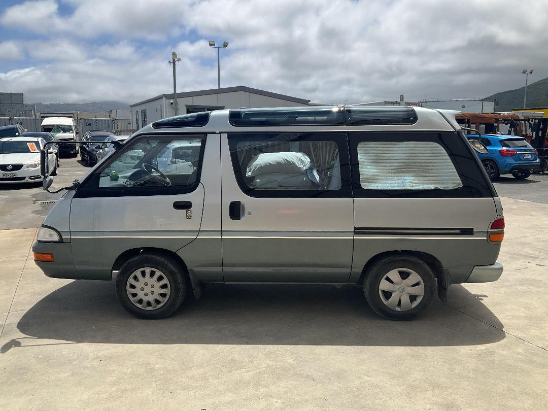 Photo '6' of Toyota Townace Motorhome Photo '6' of Toyota Townace Motorhome