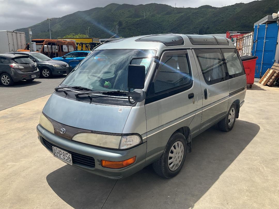 Photo '7' of Toyota Townace Motorhome Photo '7' of Toyota Townace Motorhome