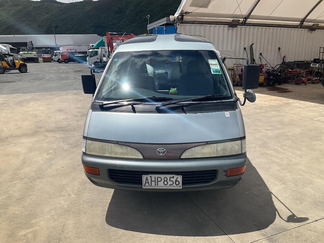 Photo '8' of Toyota Townace Motorhome Photo '8' of Toyota Townace Motorhome