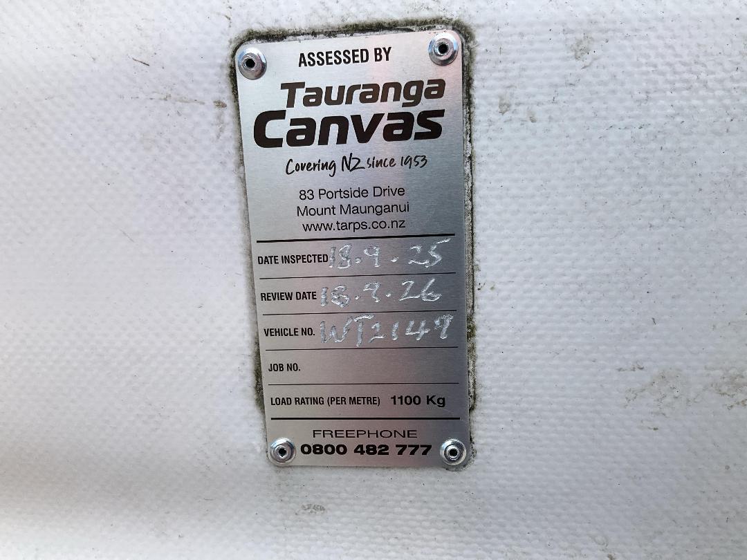 Photo '36' of Hino FE 3HPKA Curtain/Chiller