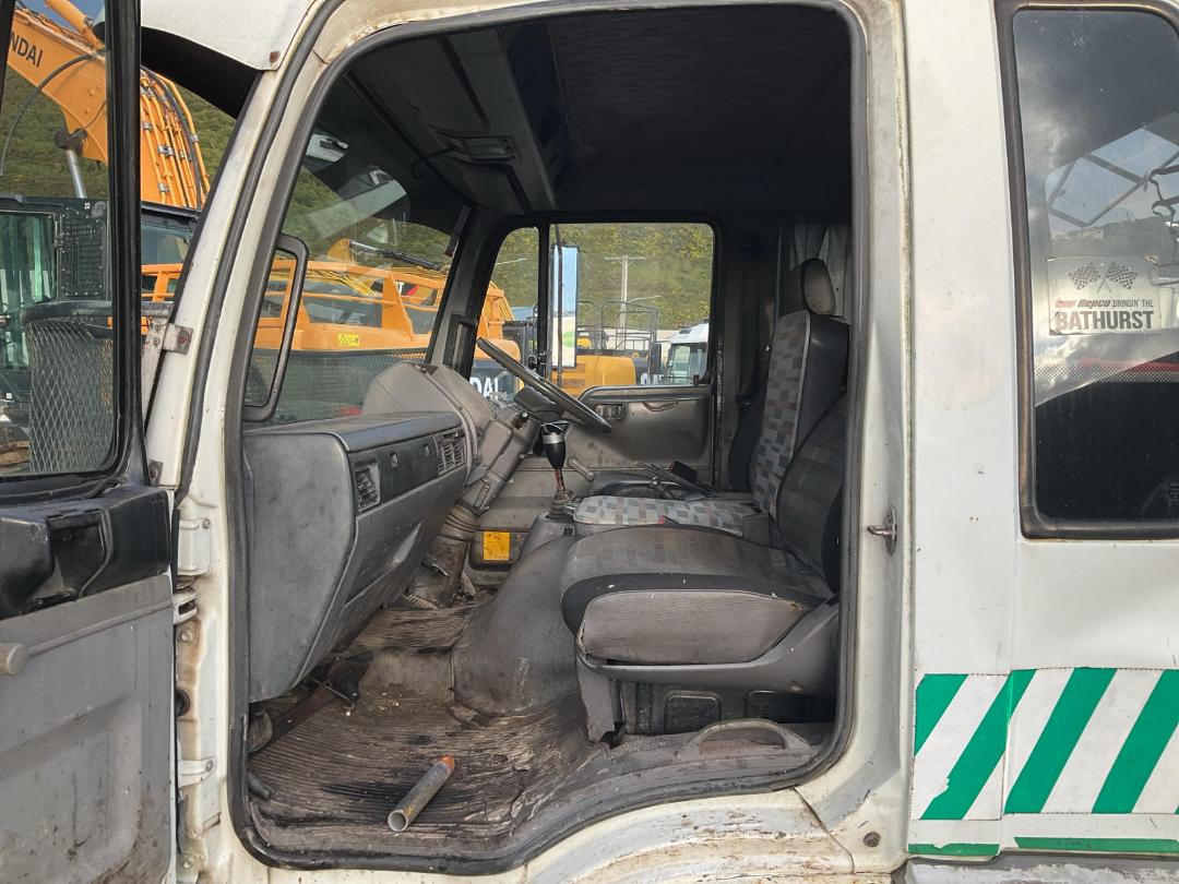 Photo '37' of Hino FF 2HPKA Tipper