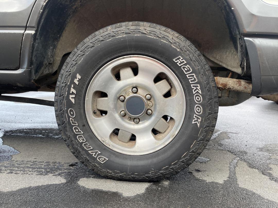 Photo '11' of Isuzu Bighorn Photo '11' of Isuzu Bighorn