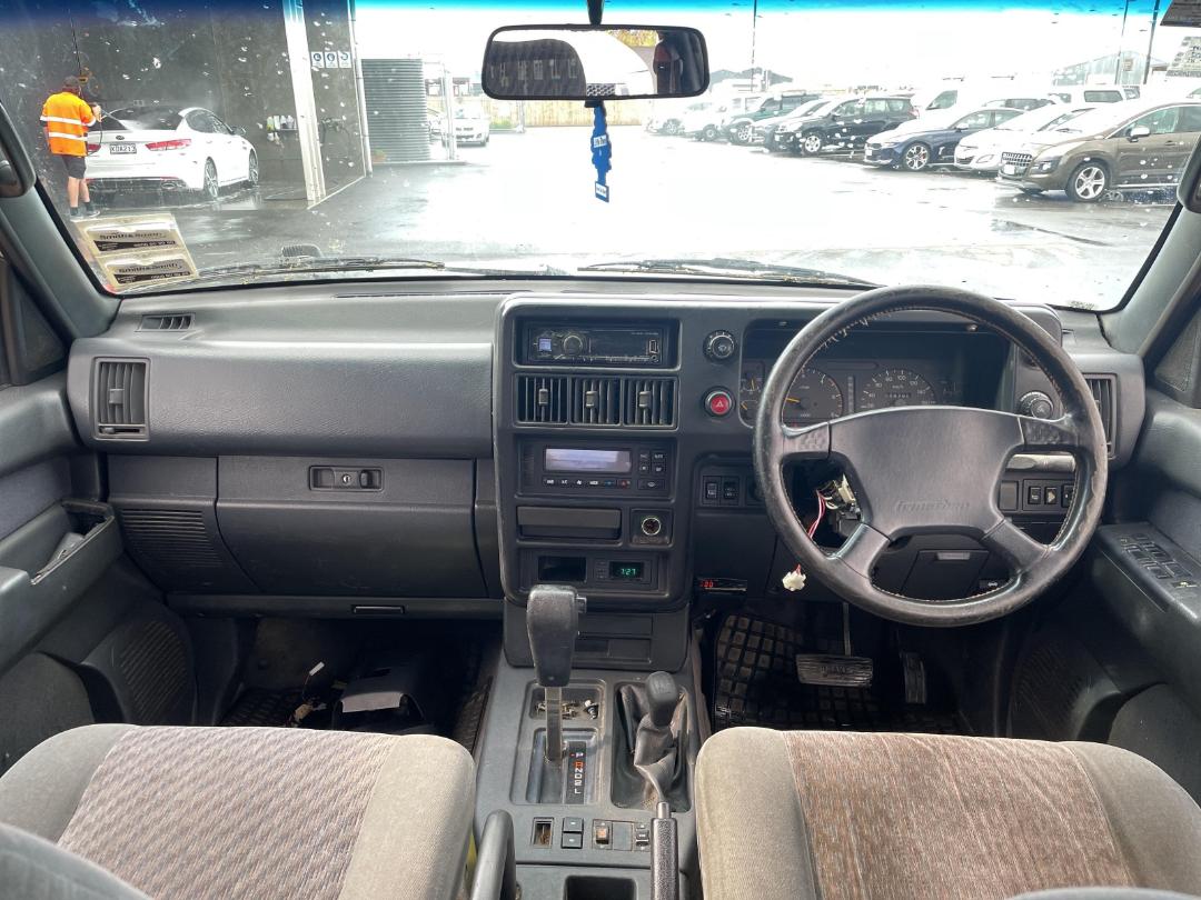 Photo '19' of Isuzu Bighorn Photo '19' of Isuzu Bighorn