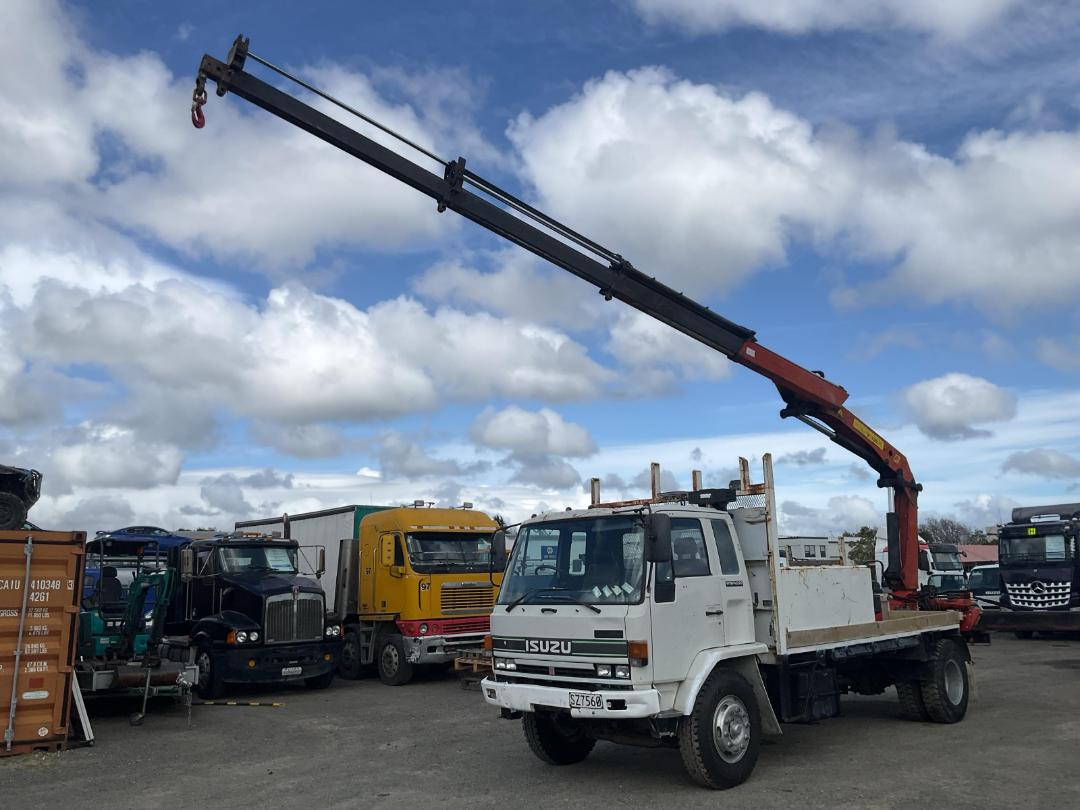 Photo '23' of Isuzu FTR700 Flat Deck Crane