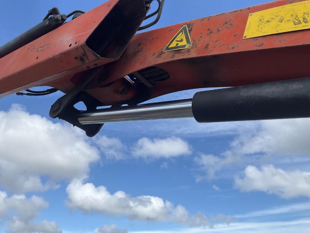 Photo '27' of Isuzu FTR700 Flat Deck Crane