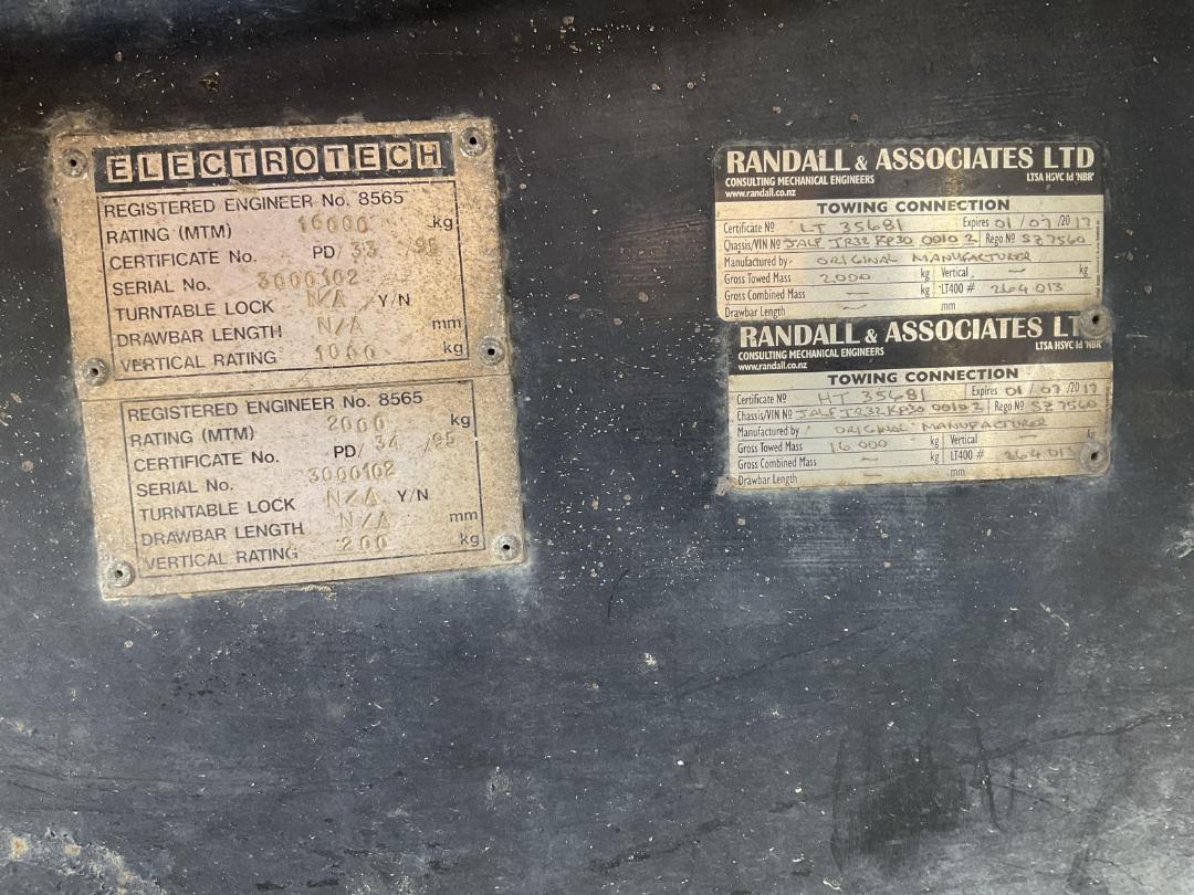 Photo '48' of Isuzu FTR700 Flat Deck Crane