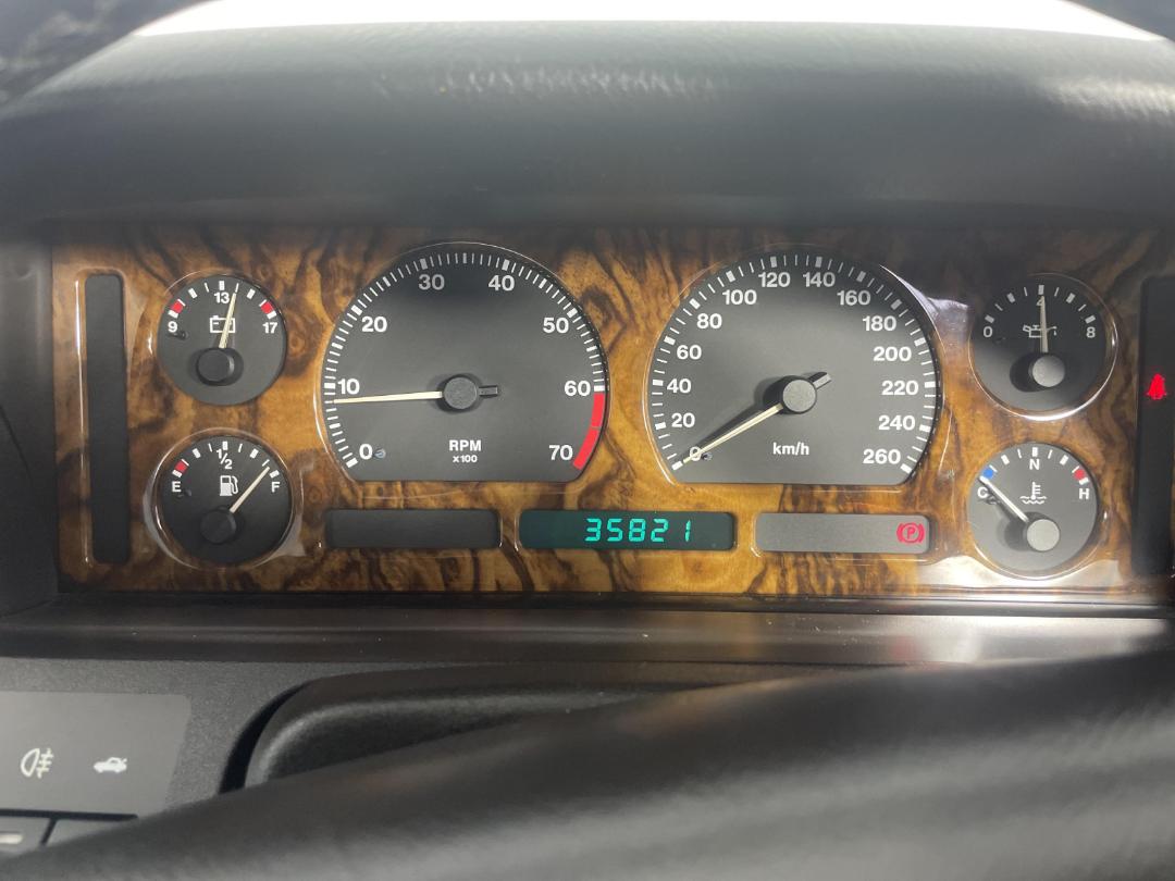 Photo '21' of Jaguar XJ12