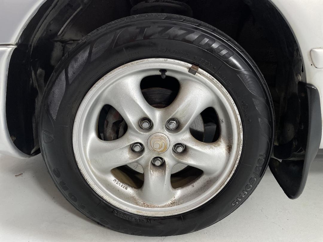 Photo '10' of Mazda Cronos Photo '10' of Mazda Cronos