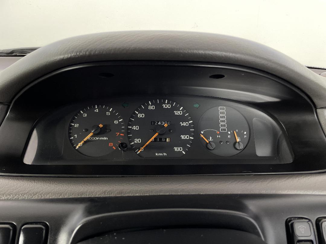 Photo '21' of Mazda Cronos Photo '21' of Mazda Cronos