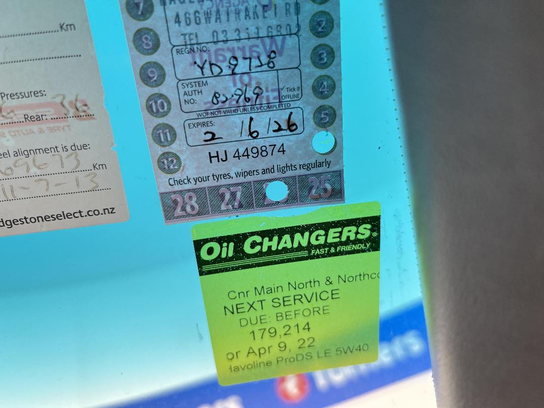 Photo '23' of Mercedes-Benz 320