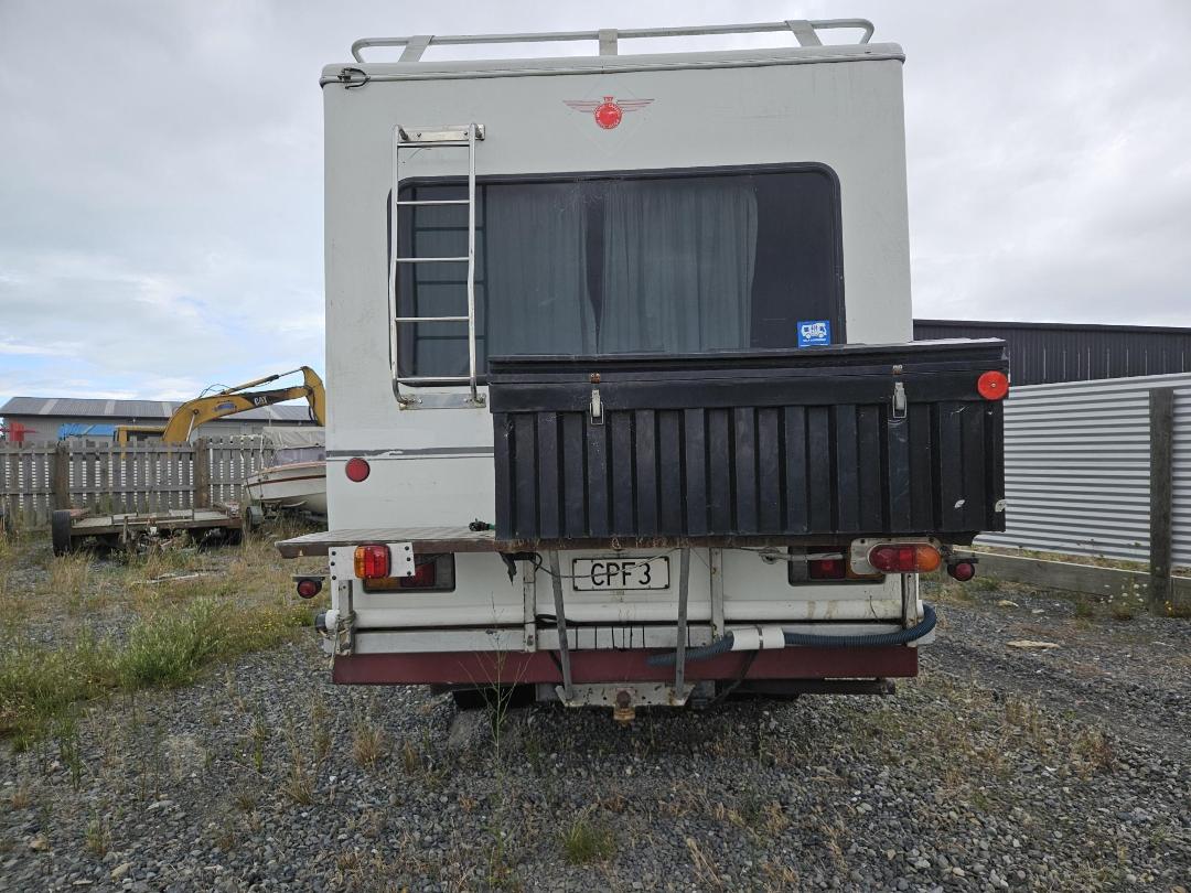 Photo '7' of Mitsubishi FE091C CAMPER Motorhome