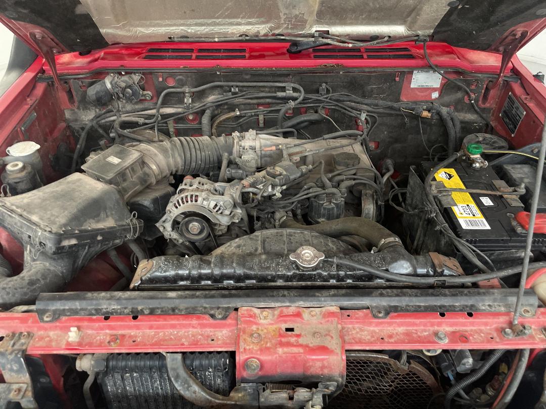 Photo '13' of Mitsubishi Pajero Photo '13' of Mitsubishi Pajero