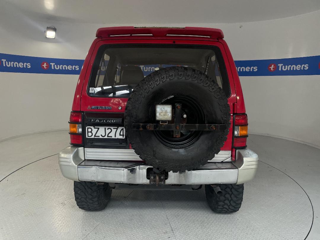 Photo '6' of Mitsubishi Pajero Photo '6' of Mitsubishi Pajero