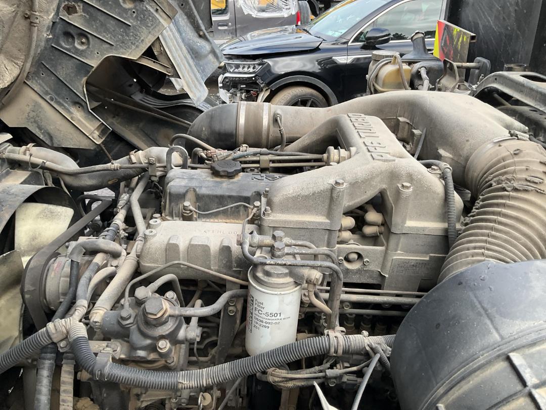 Photo '29' of Nissan CW 450 Transporter