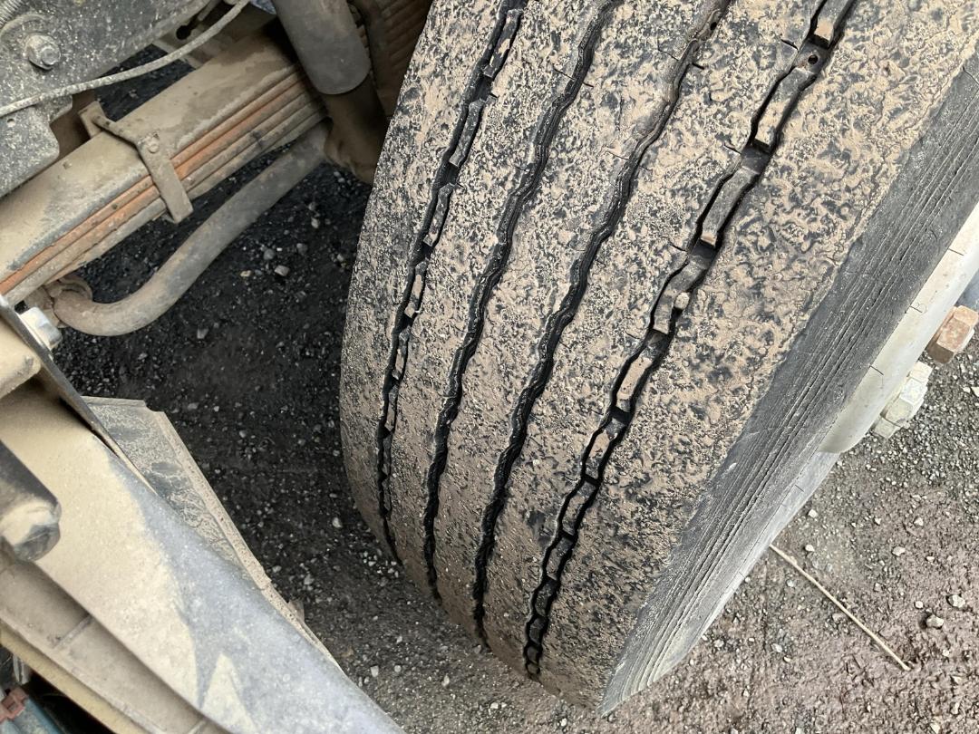 Photo '36' of Nissan CW 450 Transporter